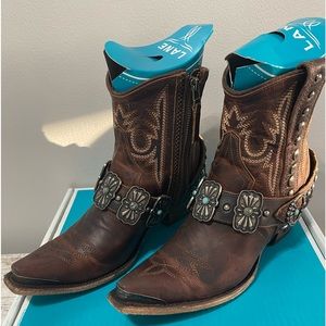 Lane, Silver Mesa bootie, size 8.5